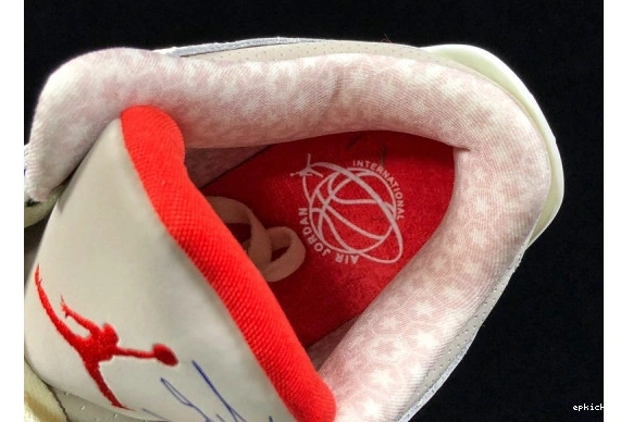 Rep EP 136064-140  Jordan Flight 3 136064-140 Retro International 0223